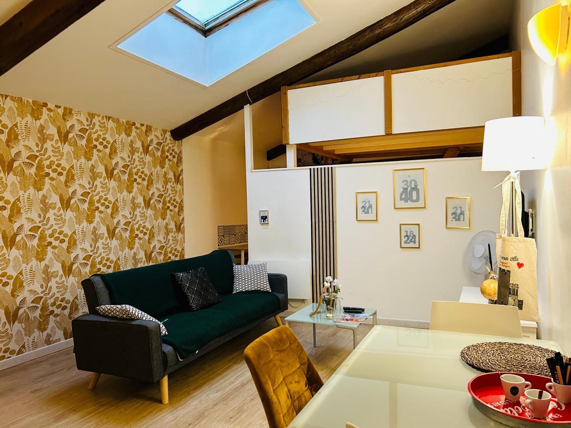 Le Saint-Lazare Appartement Au Calme Intra Muros Avignon Eksteriør bilde