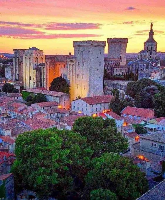 Le Saint-Lazare Appartement Au Calme Intra Muros Avignon Eksteriør bilde
